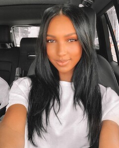 jastookes_67179198_470618917110698_5716824570068245769_n.jpg