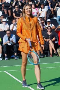 maria-sharapova-nike-queens-of-the-future-tennis-event-in-new-york-08-20-2019-7.jpg