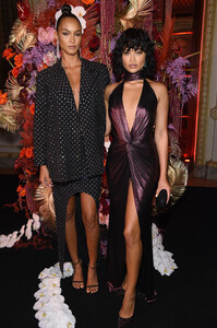 Shanina+Shaik+Harper+BAZAAR+Celebrates+ICONS+21mcZ3ih-xNx.jpg