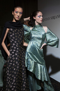 556607046_ChristianSirianoSpring2020BackstageHkDulGWVIvPx.thumb.jpg.1e8c1c9200f8e8f553d31c555c93df4f.jpg