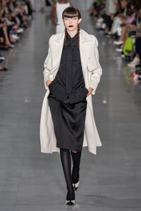 Grace Hartzel Max Mara Spring 2020 RTW MFW 2.jpg