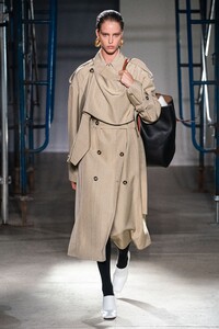 proenza-schouler-ss20r2.thumb.jpg.d4ebaa1932e52f89e57e01d8a0f6916c.jpg