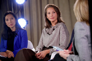 Christy+Turlington+Burns+TIME+100+Health+Summit+vgBAtDIoglux.jpg