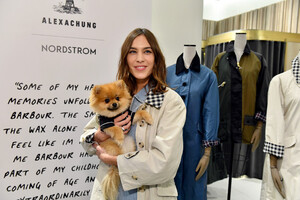 Alexa+Chung+Alexa+Chung+Celebrates+Barbour+5koRxBlsLr0x.jpg