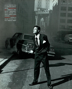 Lindbergh_Vogue_Italia_February_1991_11.thumb.png.0e348cde9b0a3d832bf89b0c6d56e992.png