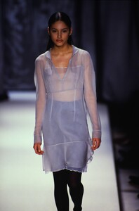 alberta-ferretti-fw-1997-4.thumb.jpg.24874e7382884b456c50e9efe7ec5189.jpg