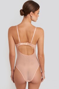 nakd_cup_bodysuit_1013-000387-6335_02k_r.thumb.jpg.ce5be7aa661dfd65f1af1e5f8b26f2f1.jpg