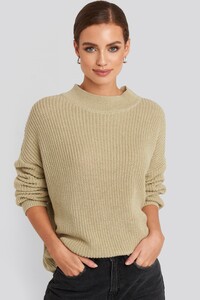 nakd_loose_fit_ribbed_high_neck_sweater_1018-003556-0005_01a.thumb.jpg.e828422ae475b4dc8219cf1853abd711.jpg