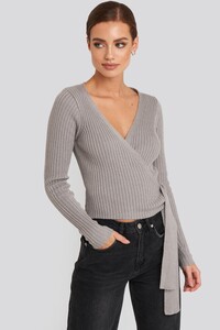 nakd_overlap_ribbed_knitted_sweater_1100-000674-0008_01a.thumb.jpg.8482f3251e943678e8a26877457a0422.jpg