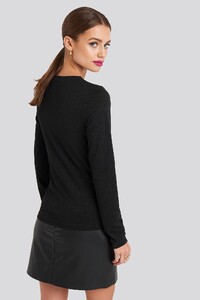 nakd_round_neck_long_sleeve_top_1018-003940-0002_02b.thumb.jpg.5c68a9cbe1b10a7563e916a75cfc154b.jpg