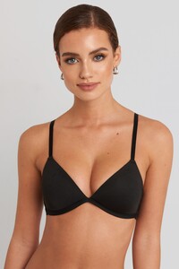 nakd_soft-cup_lace_micro_bra_1013-000404-0002_01a_r.thumb.jpg.8673daf7584cef4bae7bd778af7cd3c8.jpg