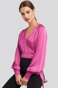 nakd_wrap_front_cropped_blouse_1018-003944-0015_01a.thumb.jpg.bba998528e09de231812de71e6a3bc7a.jpg