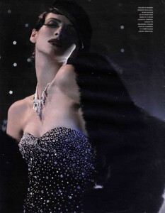 popp_MarieClaireFR_2005-12_052.jpg