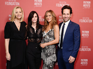 Courteney+Cox+SAG+AFTRA+Foundation+4th+Annual+bKdBphuSmYOx.jpg