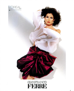 Barbieri_Gianfranco_Ferre_Spring_Summer_1991_11.thumb.png.2ac766cbb016ec57ba2bcb5ede7f6402.png