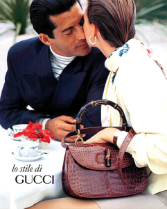 Gucci_Spring_Summer_1991_01.thumb.png.c619dabb8b03d621d3cb30162a8c7868.png