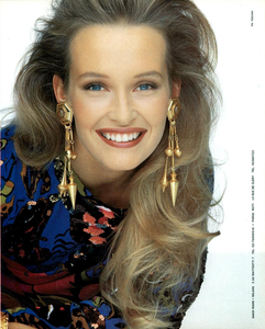 Toscani_Malouf_Spring_Summer_1991_02.thumb.png.25585917d2c774c57ed4a56ec5c2d051.png