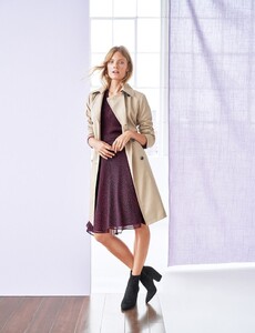 anntaylor1.thumb.jpg.48b85fd9ea9931061ee694a630e03855.jpg