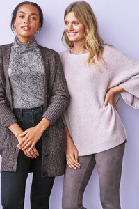 anntaylor4.thumb.jpg.59badc251965352d452e04029fac1a03.jpg