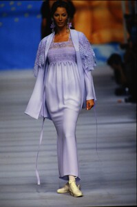 1435061244_chloe-ss-1993(4).thumb.jpg.09f0e0b0a232ac86d0f018716e8b2054.jpg