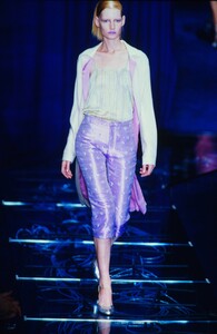 466274427_versace-ss-1998(1).thumb.jpg.2559f3452aae64adb7591c1110821e3b.jpg