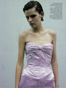 Ball_Gowns_Borthwick_Vogue_Italia_September_1995_03.thumb.jpg.5531c9f40b55eed462d8ed72d6f13e9d.jpg