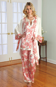 Charlaine_pjrobe_0632.jpg