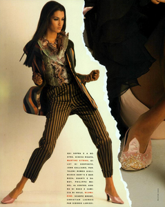 Chin_Vogue_Italia_March_1991_03.thumb.png.f413db70155bca88b657c5a115eaca92.png