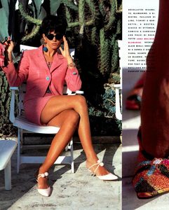 Fantasy-Magni-Vogue-Italia-March-1991-05.thumb.png.5b5aeb7ad67c619a018bad99a66dcc56.png