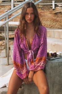 LOSTPARADISE_ISLANDBLOUSE_AMETHYST1_2048x2048.jpg