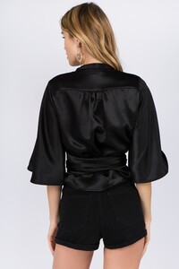 0004371_hammered-satin-wrapped-kimono-top.jpeg