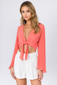 0004785_deep-v-pleated-detail-blouse.jpeg