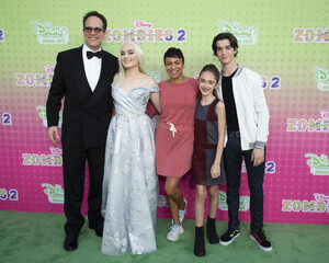 134501175_meg-donnelly-706.jpg