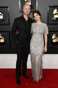 Lana+Del+Rey+62nd+Annual+GRAMMY+Awards+Arrivals+H_O57O-m83fx.jpg