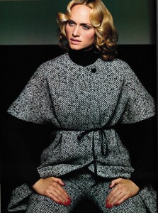 PIPOCA - Harper's Bazaar US (August 1999) - Tweed - 007.jpg