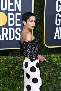 Zo+Kravitz+77th+Annual+Golden+Globe+Awards+auM7zghrD3-x.jpg