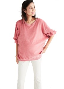 23_pink_sweatshirt_ruby_crop_tee_083.jpg