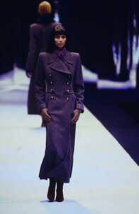 978704482_herve-leger-fw-1997(23).thumb.jpg.cd6771959d3a0618cc38c0a5c4c50931.jpg