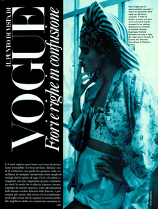 Lindbergh_Vogue_Italia_June_1985_01.thumb.png.e816181e935e806a2af307d11ac02e67.png