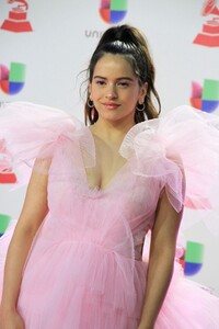 rosalia-at-2018-latin-grammy-awards-in-las-vegas-11-15-2018-2.jpg