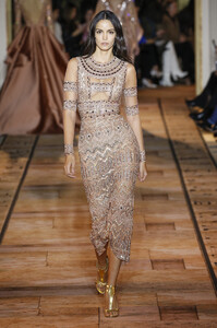 zuhair-murad-couture-spring-2020-paris-fashion-week-pfw001042.thumb.jpg.de6eb018f02f4f11c671033c87d96c14.jpg