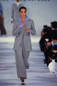 1460307858_isaac-mizrahi-ss-1993(5).thumb.jpg.d69bb7b7834399f504881f6a34c96ac8.jpg