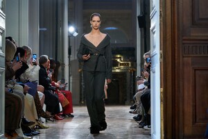 altuzarra fw20 r1-4.jpg