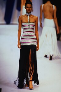 1670371829_herve-leger-ss-1997(1).thumb.jpg.d1951963ed690aec20f0e565e86aea7d.jpg