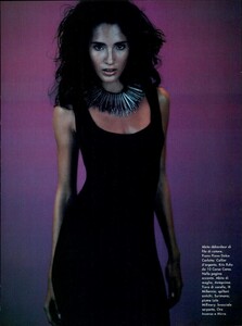 ARCHIVIO - Vogue Italia (March 1997) - Milano News - 012.jpg