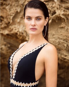 Isabeli Fontana 2.jpg