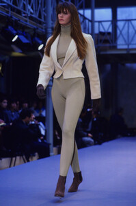 594727739_alaia-fw-1989(8).thumb.jpg.2e959e6f5d15aef8d5a26f5e3212b835.jpg