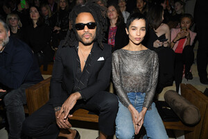 Zoe+Kravitz+Saint+Laurent+Front+Row+Paris+Lje5WWbY0tjx.jpg