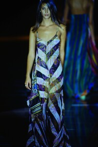 860728674_versace-ss-1994(14).thumb.jpg.e48ca53a2e3231ecabd5bdd62b787cf6.jpg