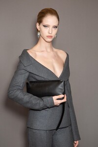 altuzarra fw20 b5.jpg